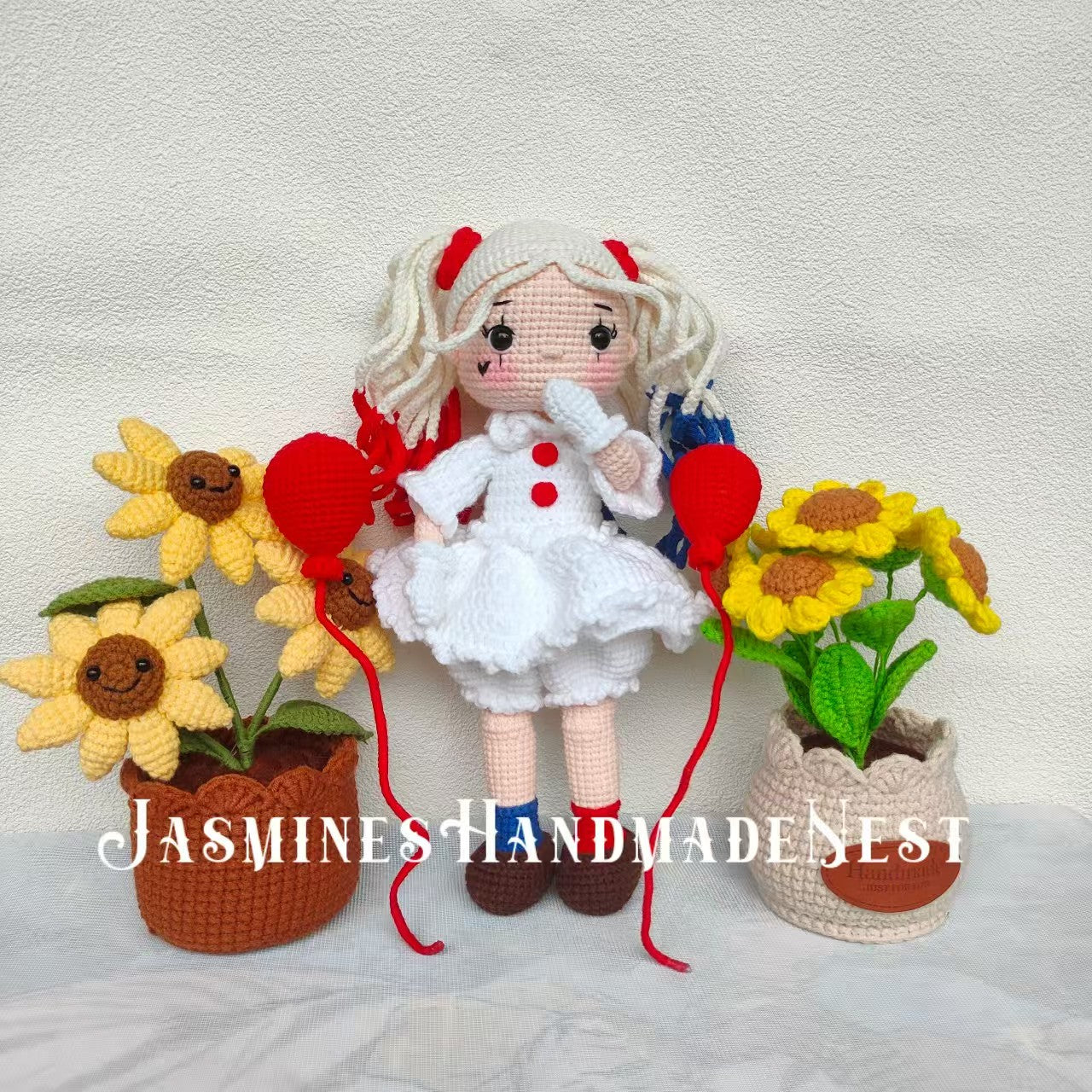 Handmade Quirky Clown Girl Doll – Crochet Plush Toy with Colorful Hair & Outfit, Unique Gift for Collectors & Fun-Loving Fans