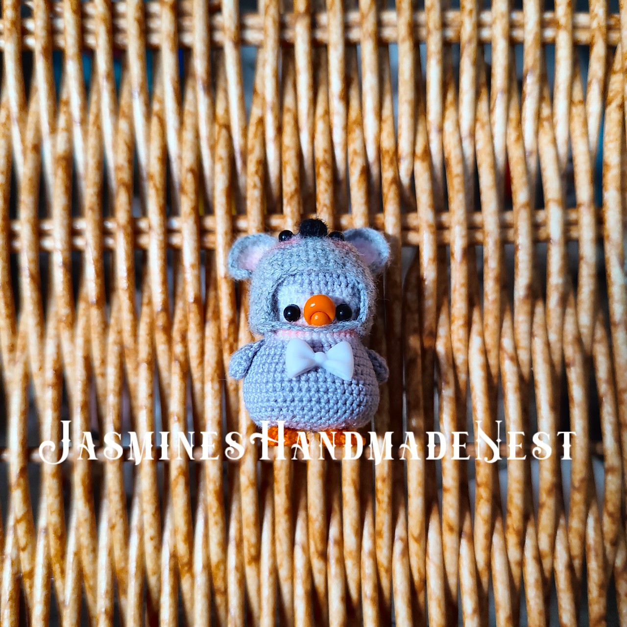 Handmade Mini Crochet Penguin – Micro Amigurumi Plush, Tiny Cute Penguin Doll, Soft Collectible Gift for Kids & Adults