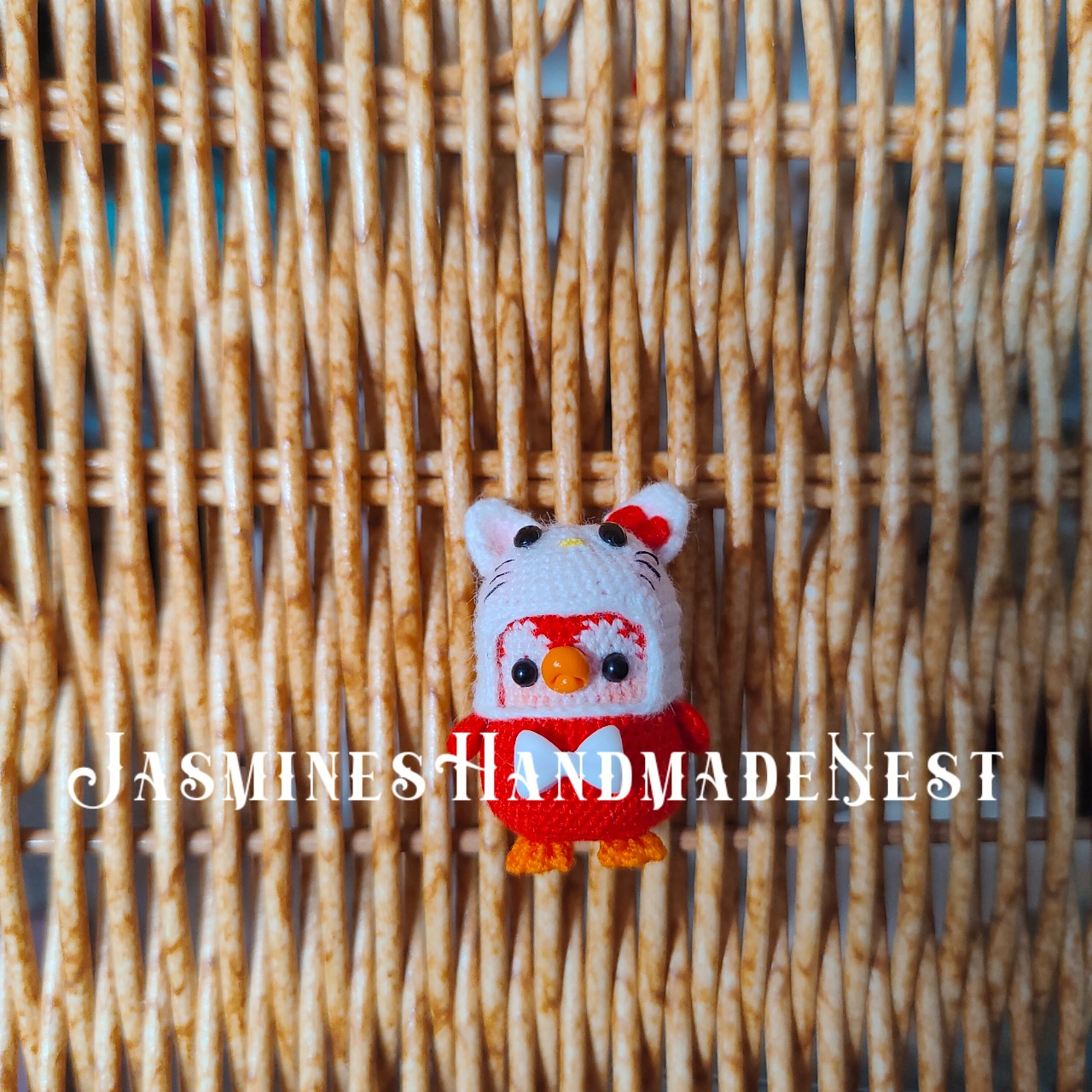Handmade Mini Crochet Penguin – Micro Amigurumi Plush, Tiny Cute Penguin Doll, Soft Collectible Gift for Kids & Adults
