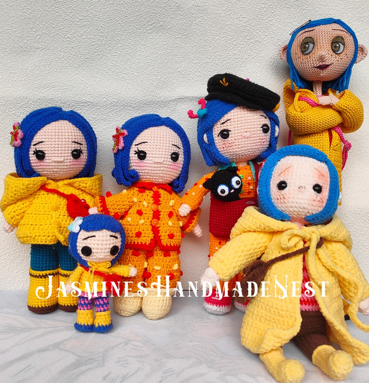 Unique Handmade Creepy Cute Crochet Doll Series – Gothic Style Plush Toys, Perfect Collectibles and Must-Have Halloween Room Decor!