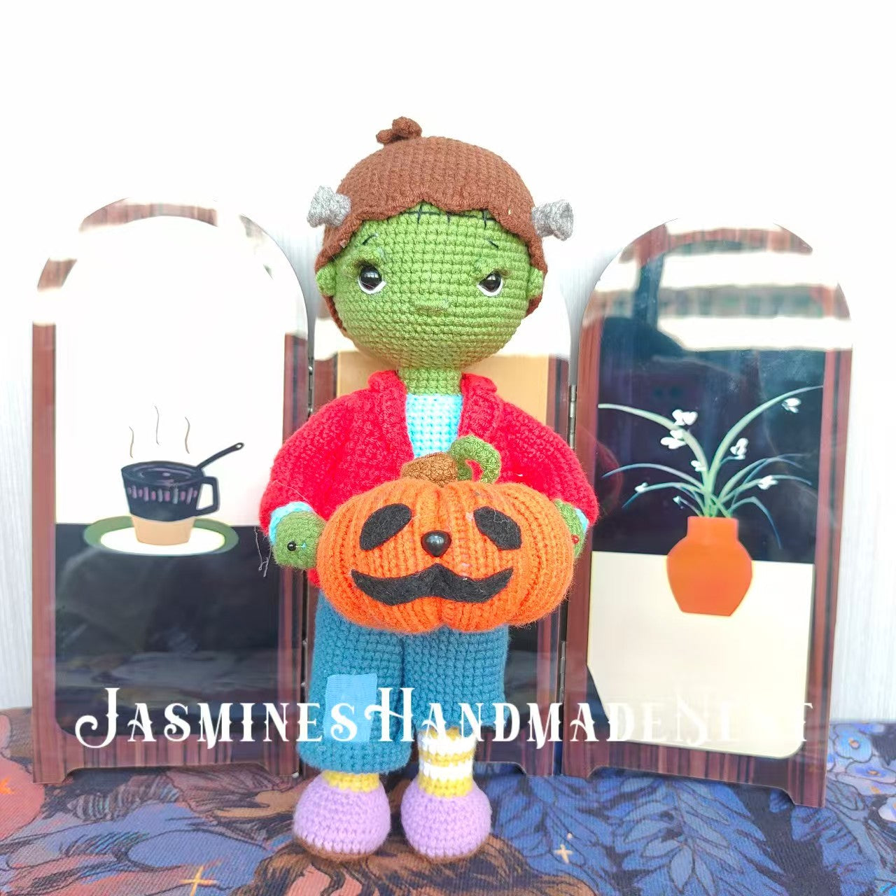 Handmade Frankenstein Doll – Classic Stitched Design with Retro Hues, Halloween Decor, Ideal Birthday Gift for Him, Dark-Chic Trendy Toy