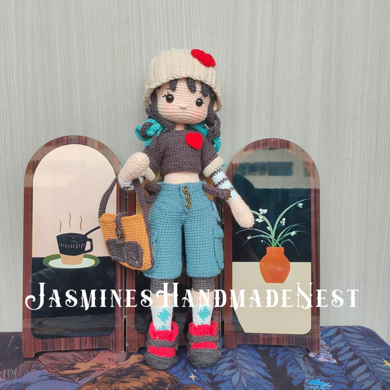 Trendy Cool Girl Knit Doll β handcrafted with edgy style! π§Άβ¨ A unique knit figurine for bold-style collectors. Soft fabric, intricate stitches β no imitation. Made for your Shopify store. Add this eye-catching piece today!