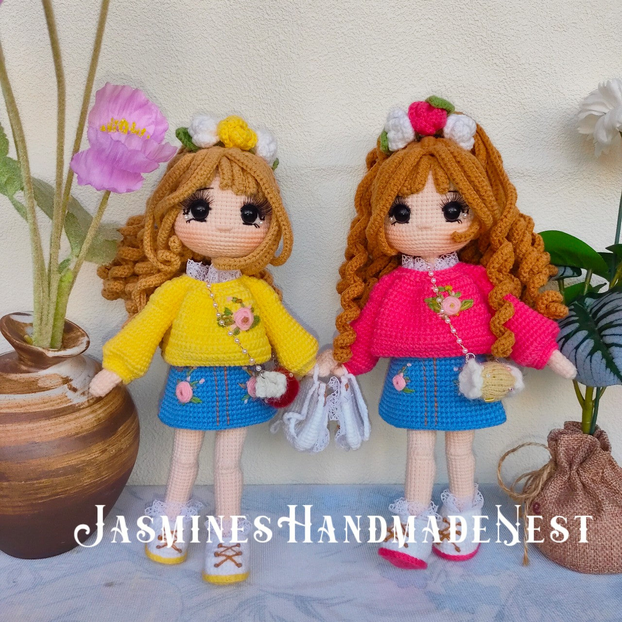 Handmade Crochet Twin Girl Dolls – Soft Amigurumi Plush Toys, Matching Knitted Dolls with Dresses, Cute Collectible Gift Set, Perfect for Kids, and Doll Lovers