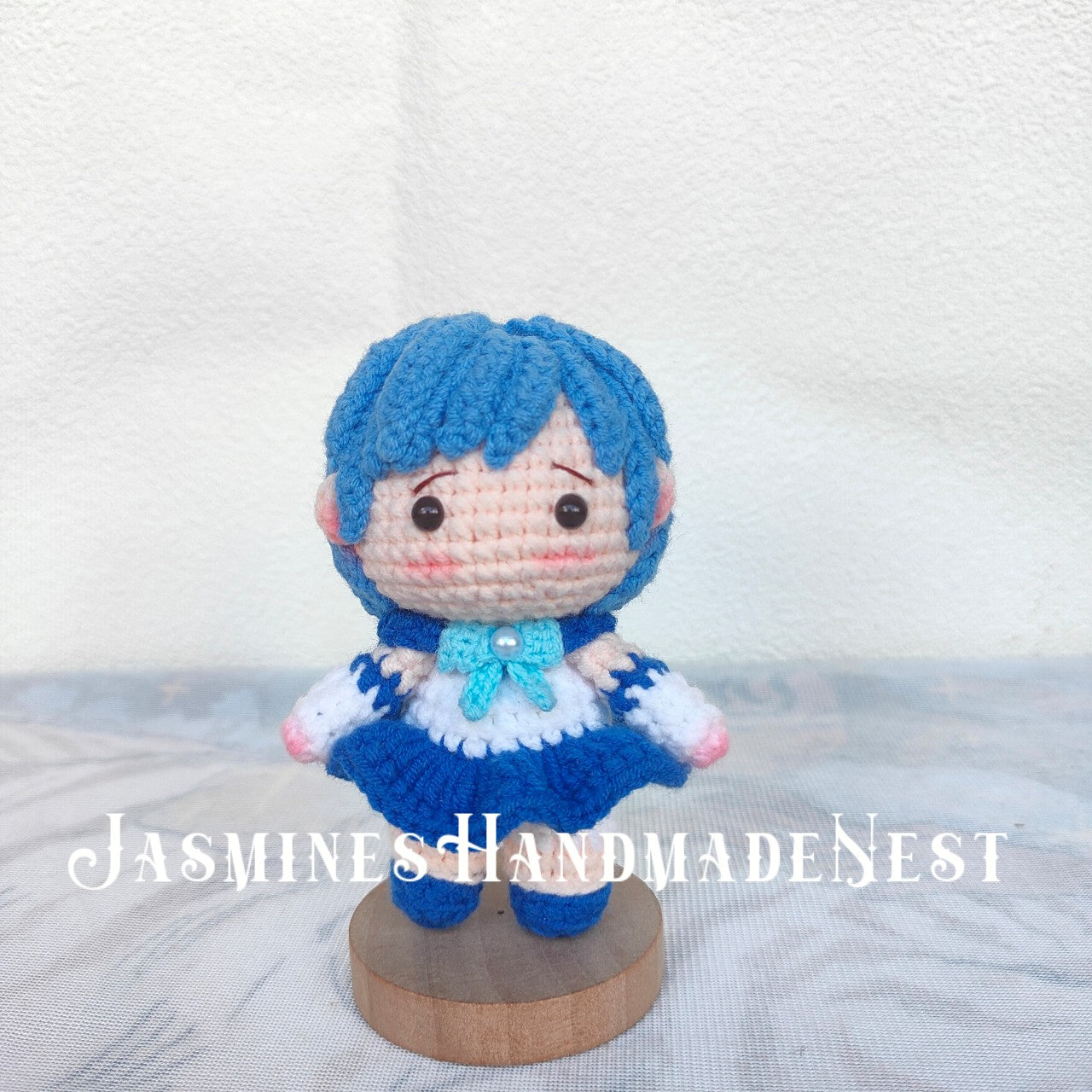 Handmade Crochet Cute Girl Doll – Amigurumi Mini Plush, Soft Adorable Collectible Toy for Kids & Adults, Handmade Home Decor