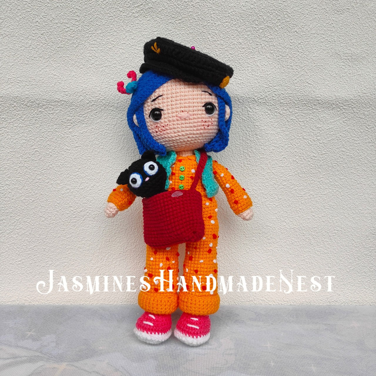 Unique Handmade Creepy Cute Crochet Doll Series – Gothic Style Plush Toys, Perfect Collectibles and Must-Have Halloween Room Decor!