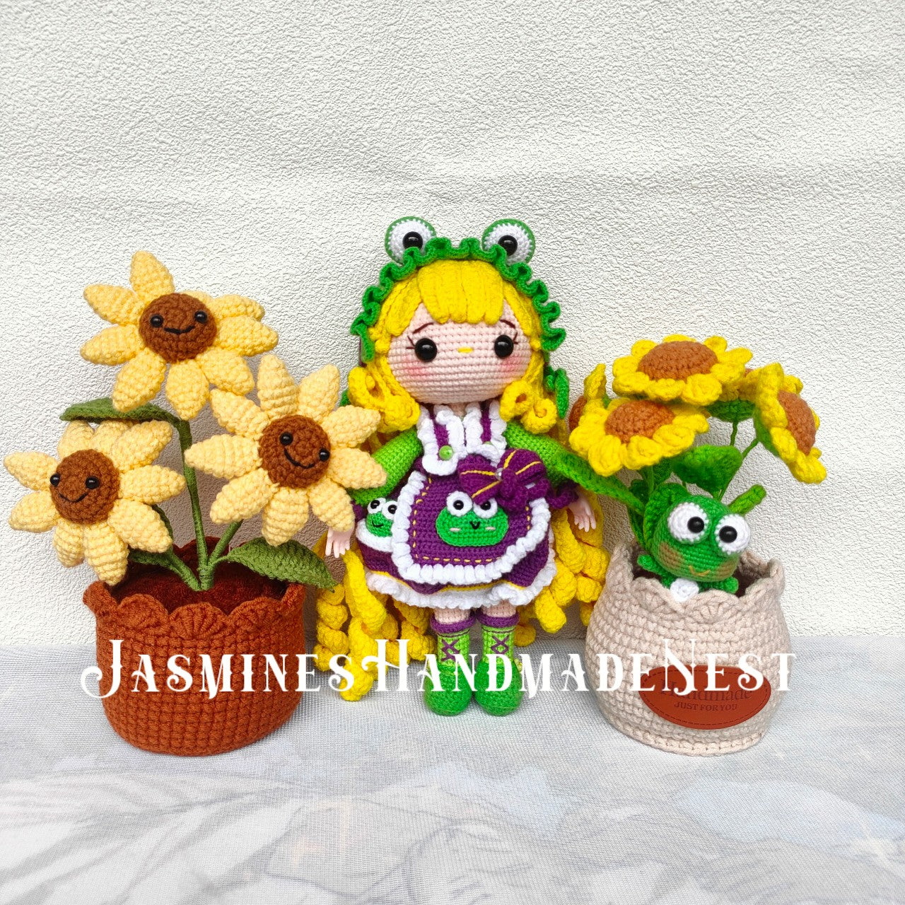 Wishing Girl in Frog Costume – Handmade Crochet Plush Doll, Whimsical Amigurumi Gift, Soft Toy for Kids, Room Decor or Collector Display