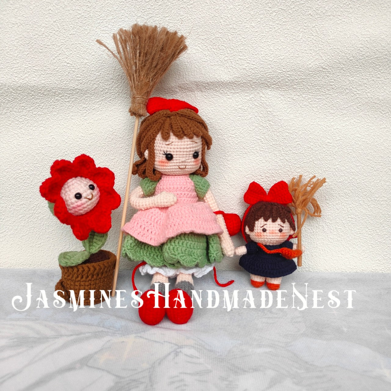 Handmade Cute Crochet Doll – Adorable Amigurumi Plush with Multiple Playful Styles – Soft Gift for Kids, Nursery Decor, or Collectors
