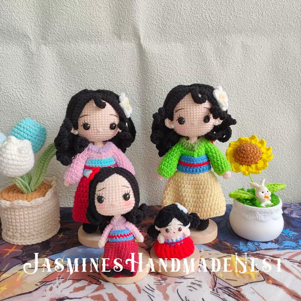Handmade Warrior-Inspired Crochet Doll – Poseable Amigurumi Girl Toy with Red & Green Outfit – Unique Gift for Kids or Collectors