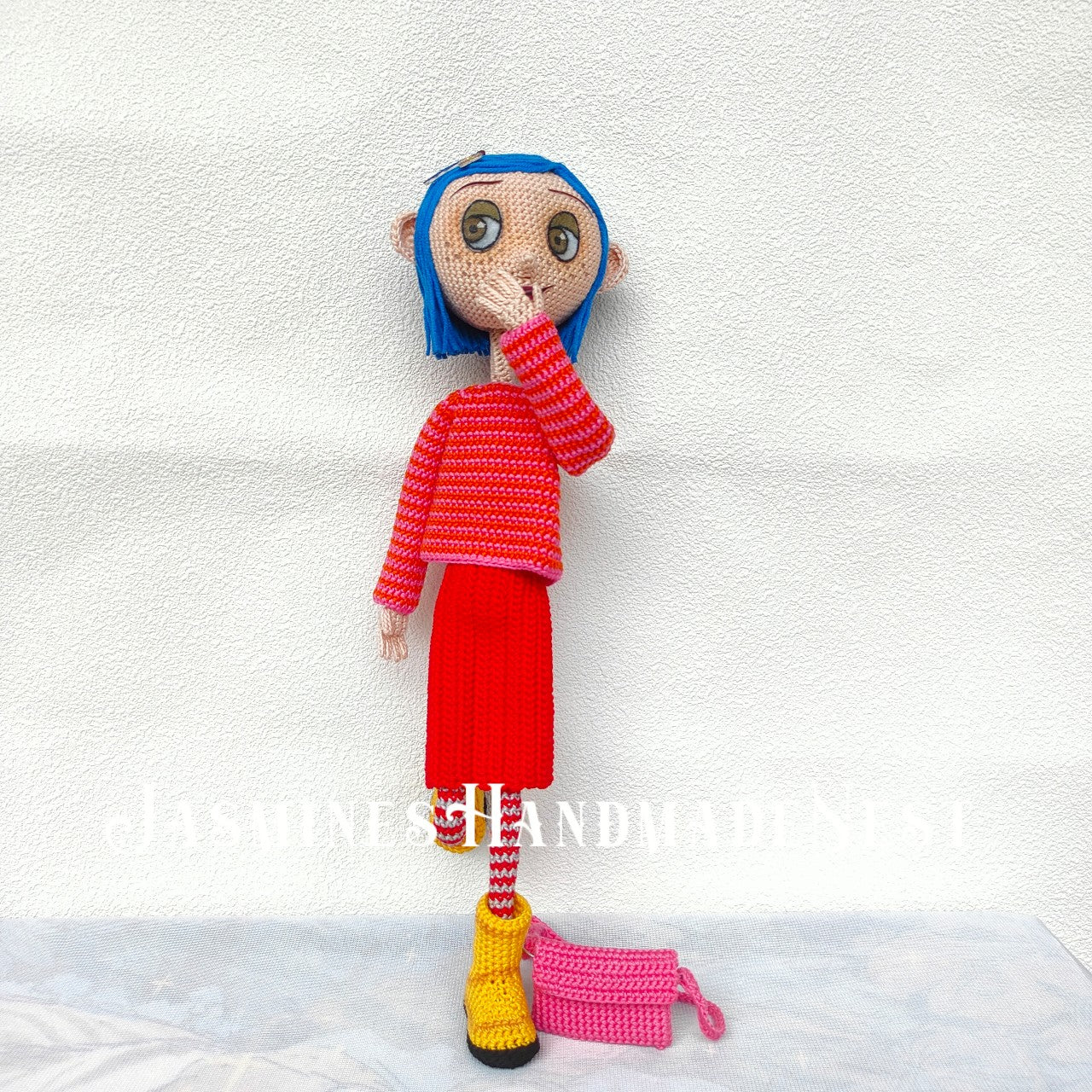 Dark Style Crochet Girl Doll – Handmade Spooky Amigurumi Plush for Collectors, Halloween, or Creepy Room Decor