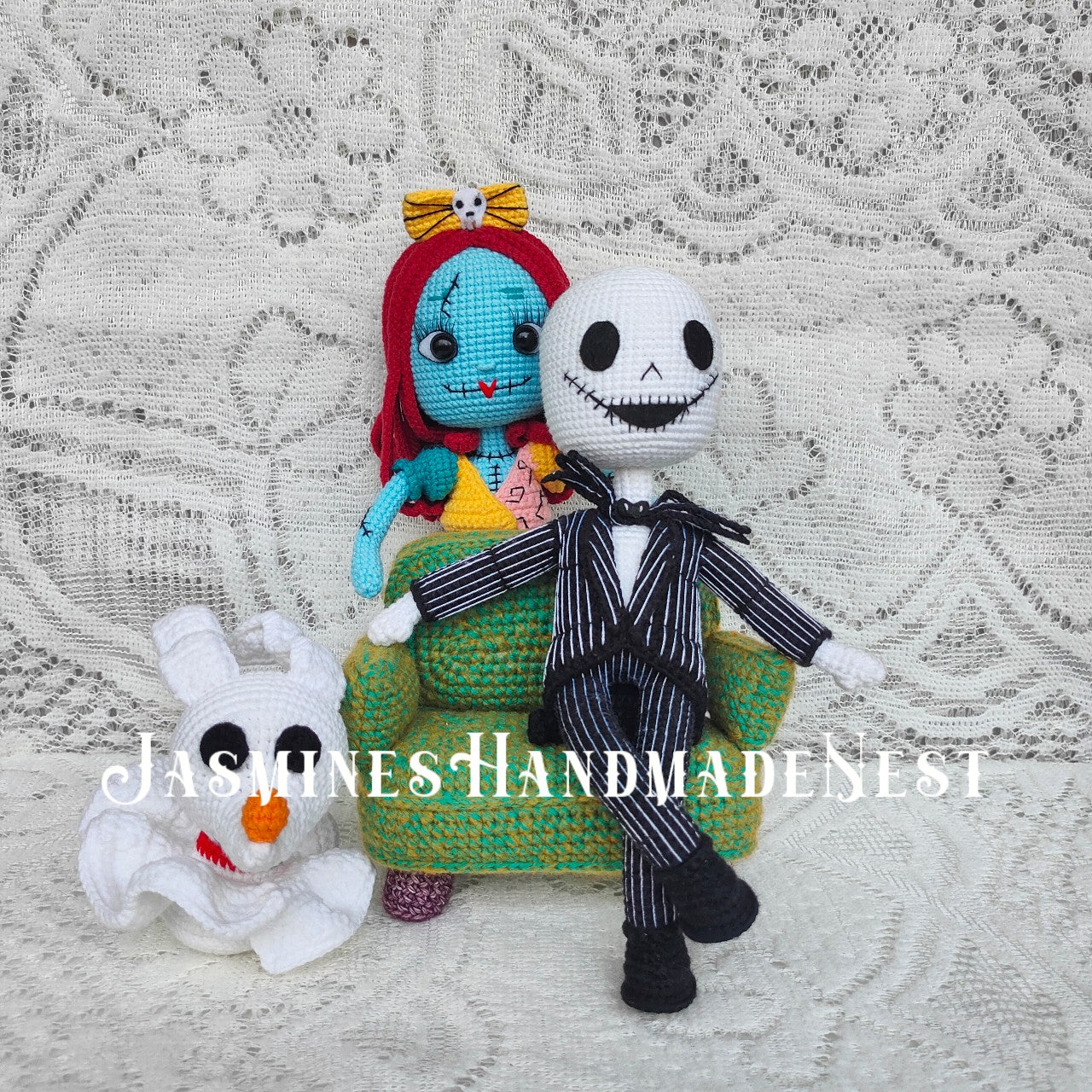 Handmade Crochet Jack and Sally Inspired Dolls – Nightmare Before Christmas Style Amigurumi Plush, Gothic Couple Gift, Halloween Christmas Decor