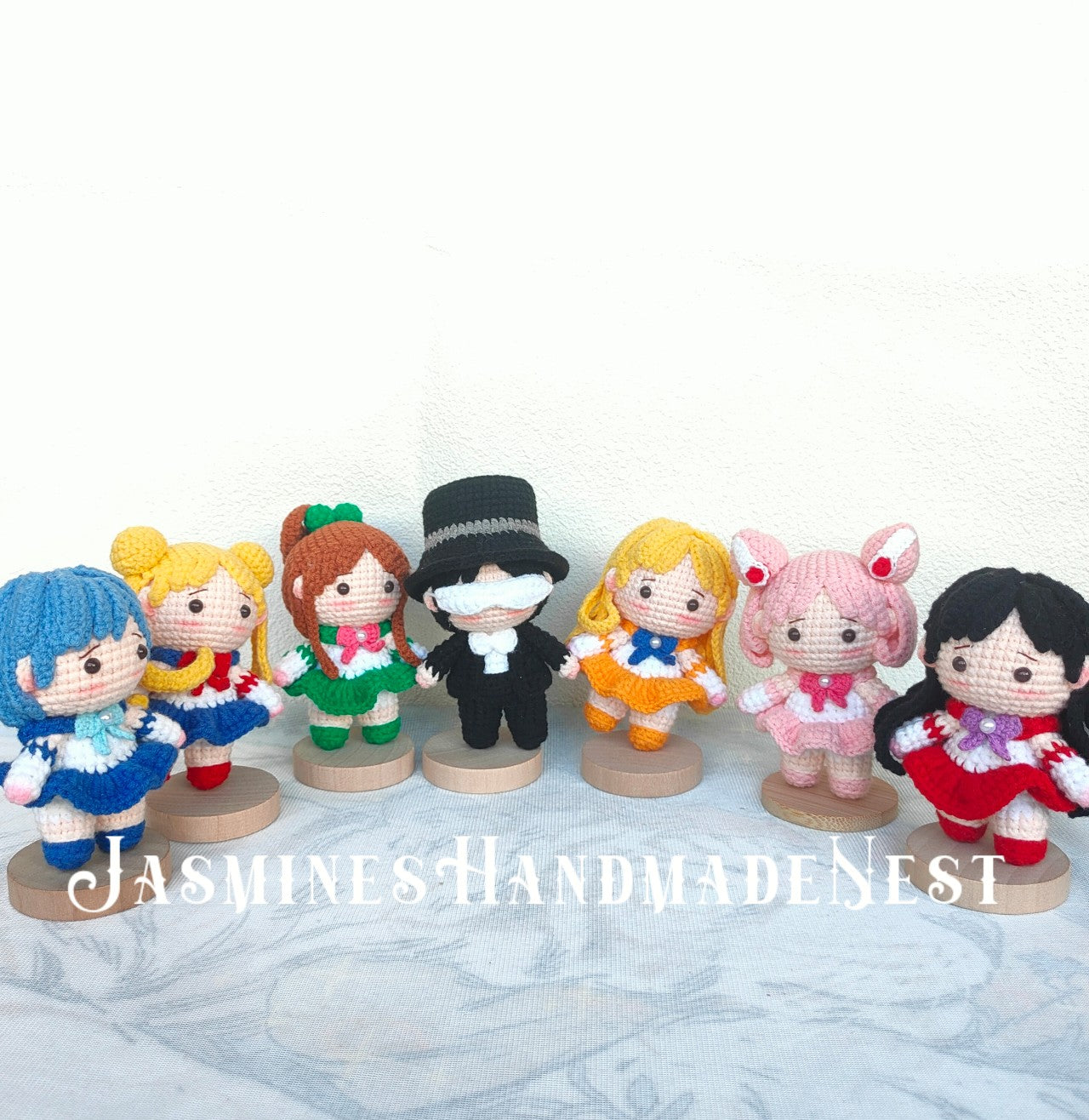 Handmade Crochet Cute Girl Doll – Amigurumi Mini Plush, Soft Adorable Collectible Toy for Kids & Adults, Handmade Home Decor