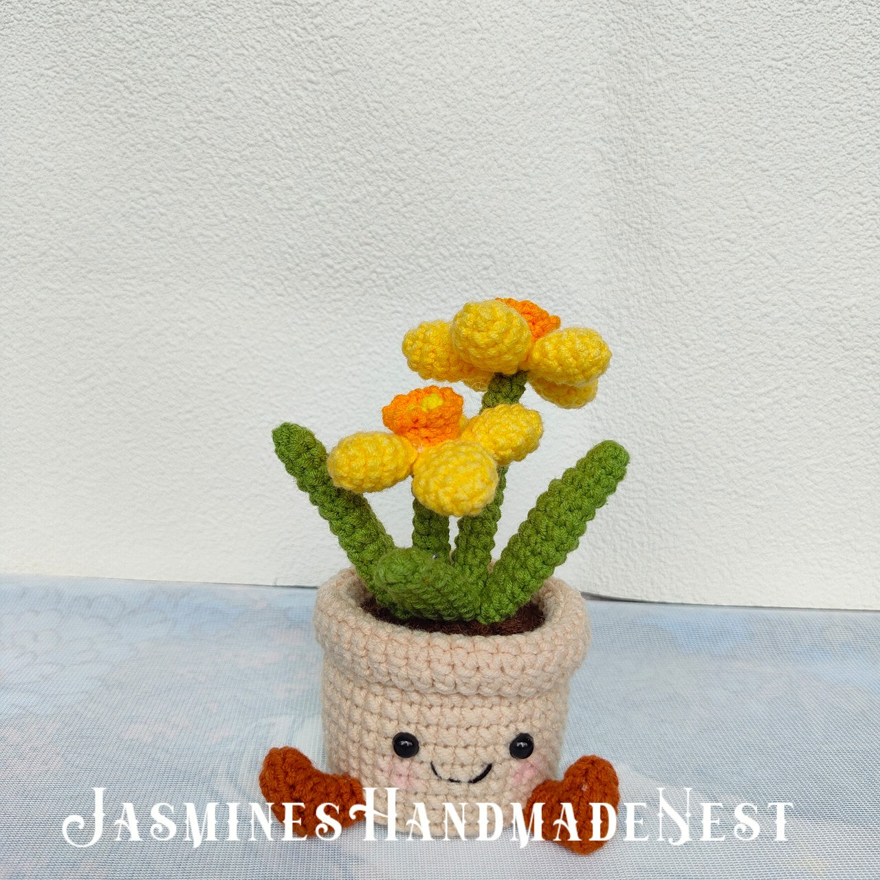 Handmade Crochet Potted Flower – Soft Amigurumi Plant Decor for Home or Office, Cute Tabletop Yarn Flower, Unique Gift for Plant Lovers, Eco-Friendly Fiber Art