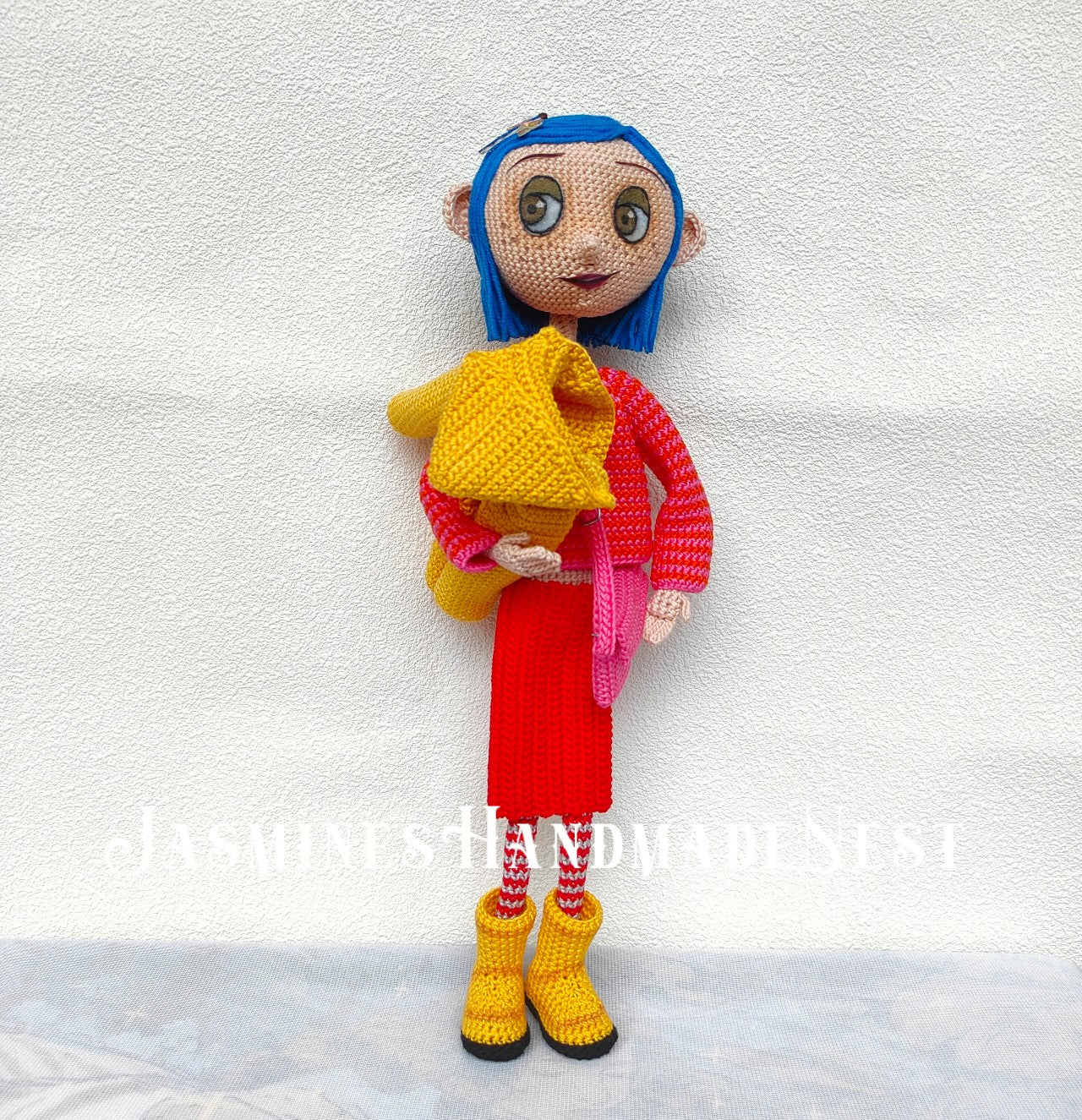 Dark Style Crochet Girl Doll – Handmade Spooky Amigurumi Plush for Collectors, Halloween, or Creepy Room Decor