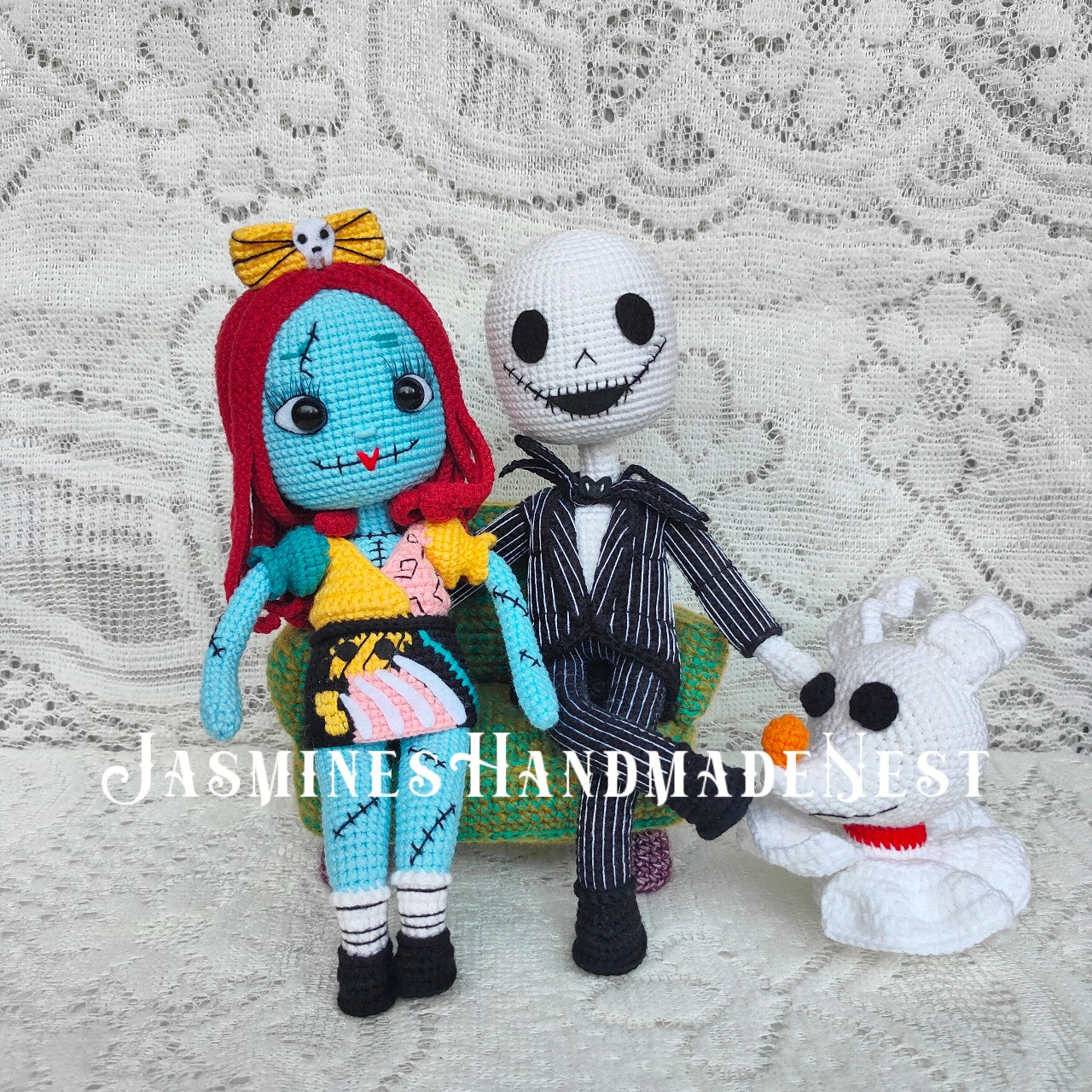 Handmade Crochet Jack and Sally Inspired Dolls – Nightmare Before Christmas Style Amigurumi Plush, Gothic Couple Gift, Halloween Christmas Decor