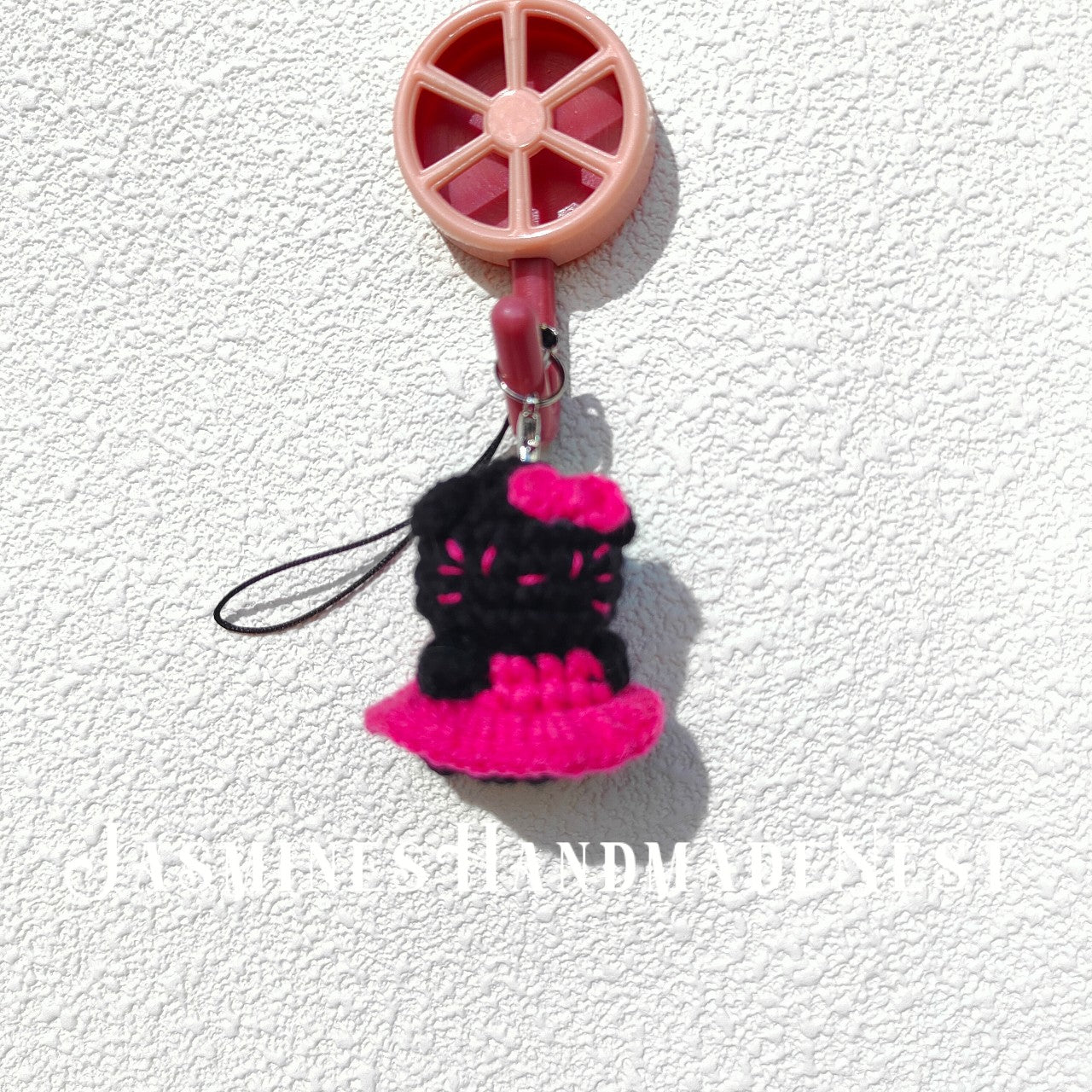 Handmade Crochet Mini Cute Cat – Amigurumi Tiny Cat Plush, Soft Collectible Toy for Kids & Adults, Perfect Gift Idea