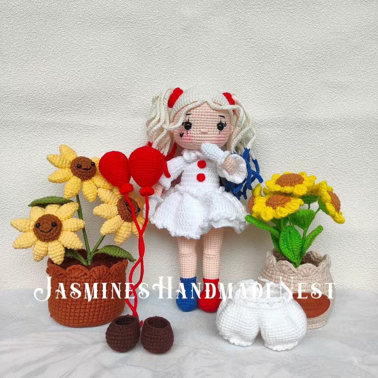 Handmade Quirky Clown Girl Doll – Crochet Plush Toy with Colorful Hair & Outfit, Unique Gift for Collectors & Fun-Loving Fans