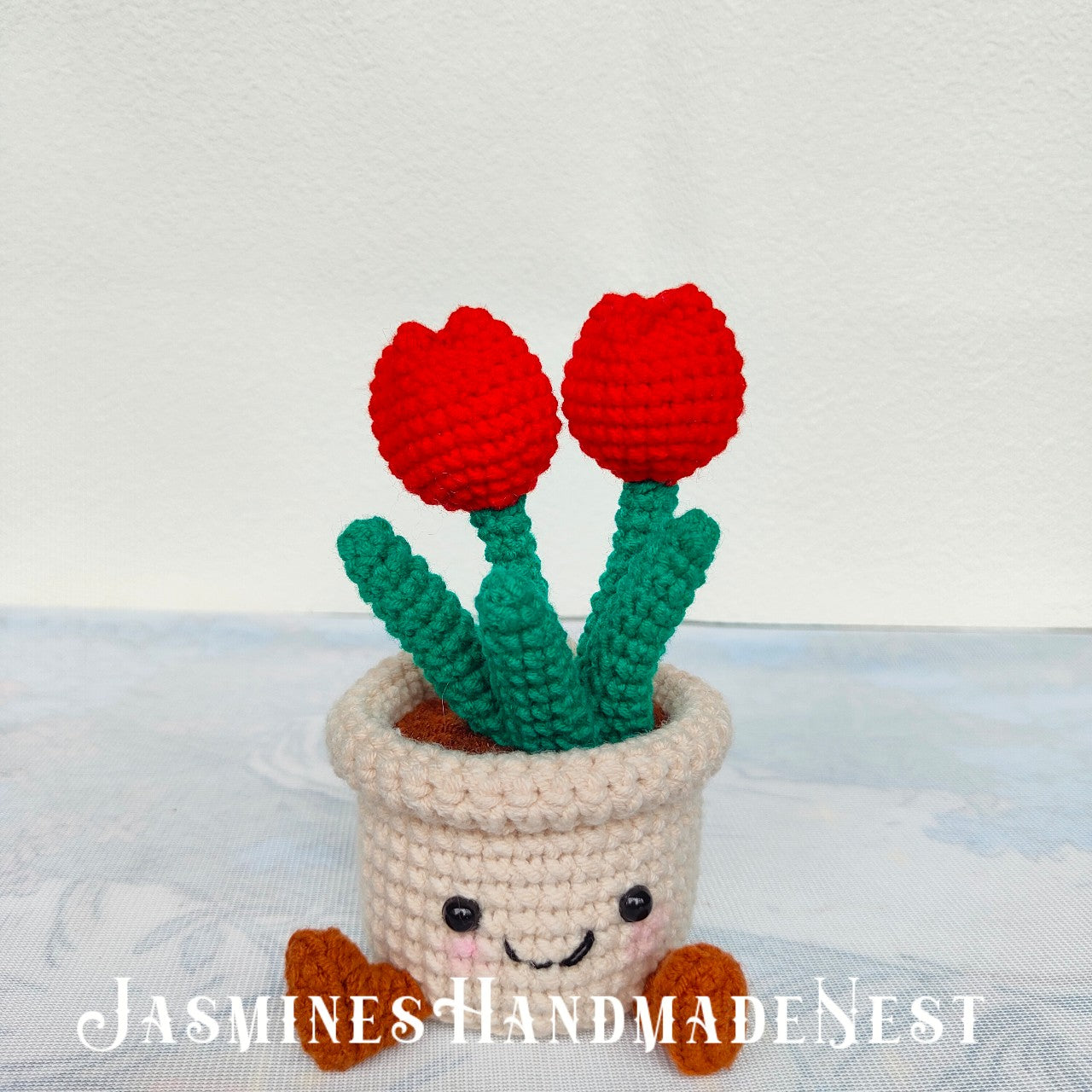 Handmade Crochet Potted Flower – Soft Amigurumi Plant Decor for Home or Office, Cute Tabletop Yarn Flower, Unique Gift for Plant Lovers, Eco-Friendly Fiber Art