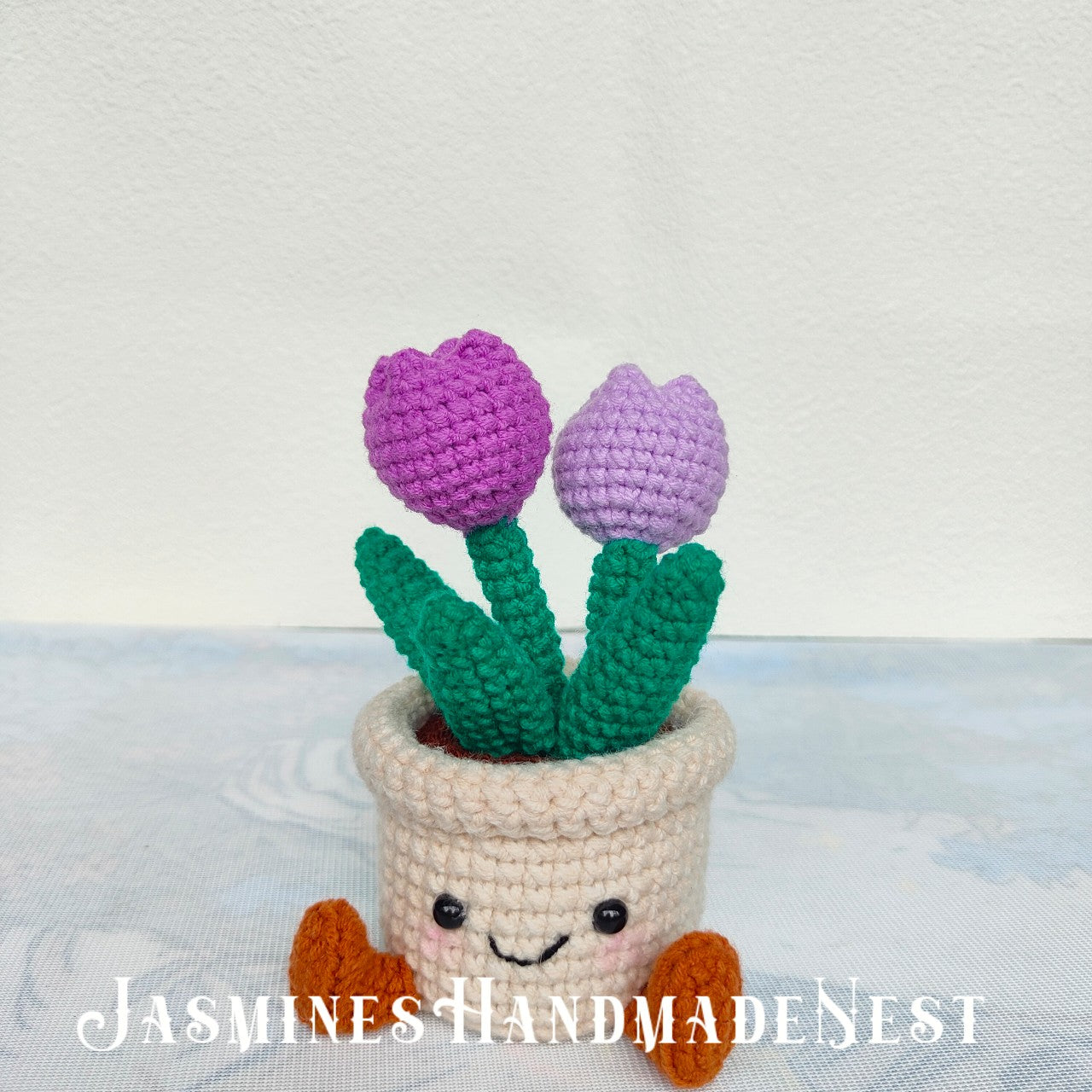 Handmade Crochet Potted Flower – Soft Amigurumi Plant Decor for Home or Office, Cute Tabletop Yarn Flower, Unique Gift for Plant Lovers, Eco-Friendly Fiber Art
