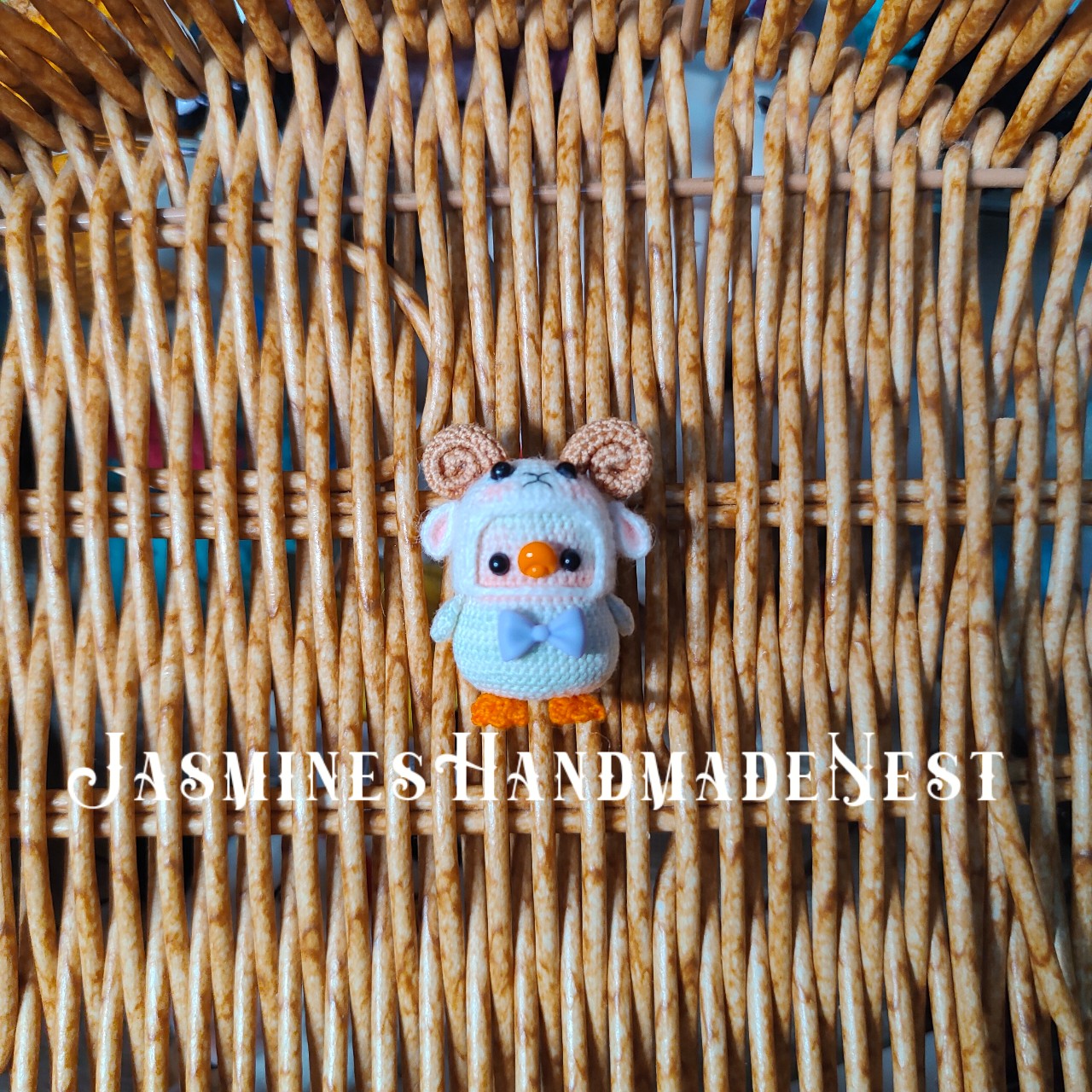 Handmade Mini Crochet Penguin – Micro Amigurumi Plush, Tiny Cute Penguin Doll, Soft Collectible Gift for Kids & Adults