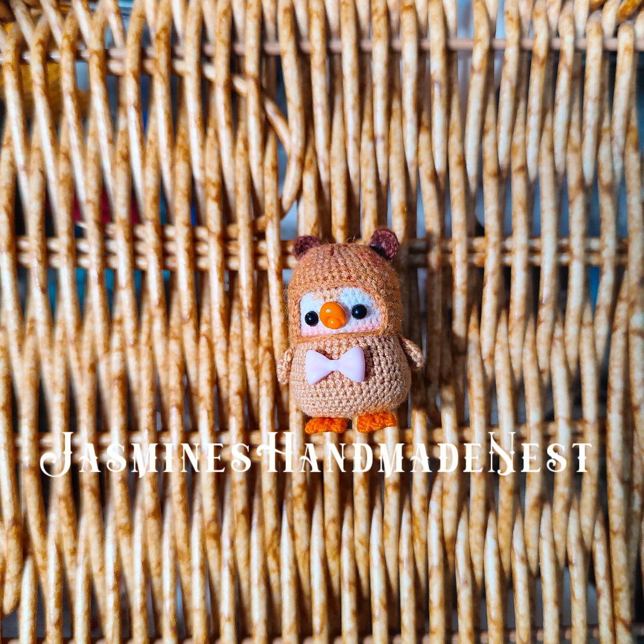 Handmade Mini Crochet Penguin – Micro Amigurumi Plush, Tiny Cute Penguin Doll, Soft Collectible Gift for Kids & Adults