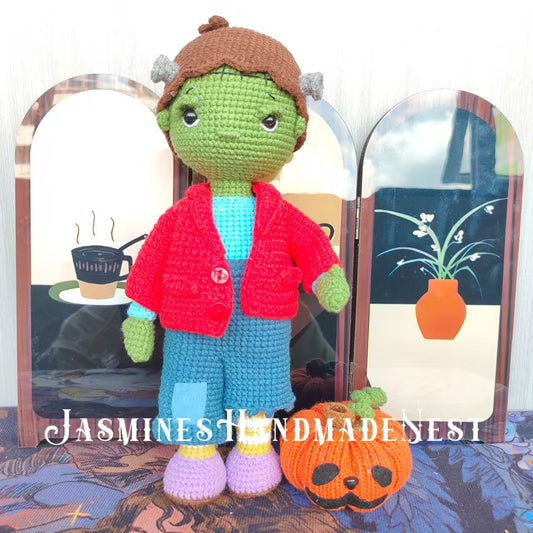 Handmade Frankenstein Doll – Classic Stitched Design with Retro Hues, Halloween Decor, Ideal Birthday Gift for Him, Dark-Chic Trendy Toy