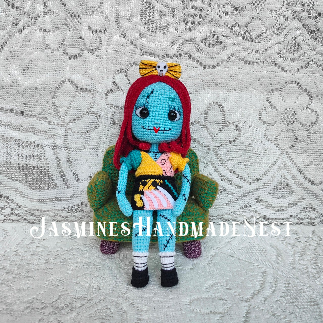 Handmade Crochet Jack and Sally Inspired Dolls – Nightmare Before Christmas Style Amigurumi Plush, Gothic Couple Gift, Halloween Christmas Decor