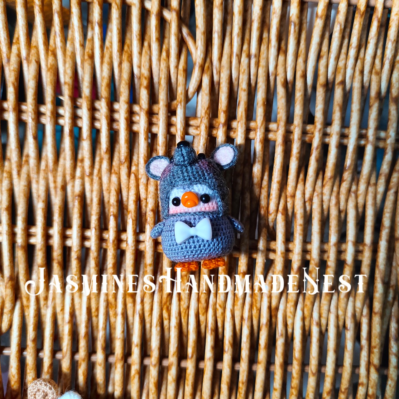 Handmade Mini Crochet Penguin – Micro Amigurumi Plush, Tiny Cute Penguin Doll, Soft Collectible Gift for Kids & Adults