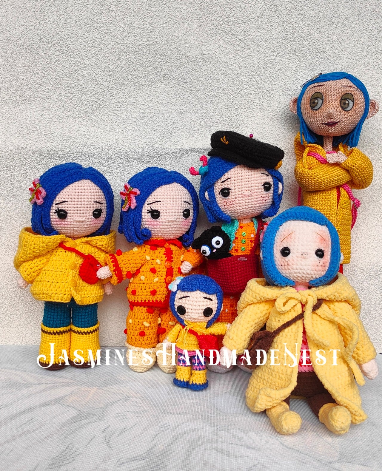 Unique Handmade Creepy Cute Crochet Doll Series – Gothic Style Plush Toys, Perfect Collectibles and Must-Have Halloween Room Decor!